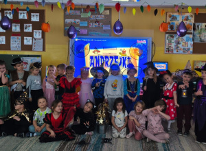 Wspólne zdjęcie dzieci z grupy Biedronki