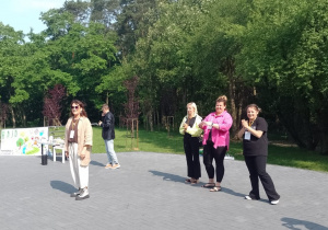 Pani dyrektor i trzy nauczycielki- organizatorki rajdu