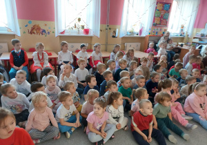 Dzieci podczas spotkania