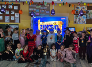 Wspólne zdjęcie dzieci z grupy Biedronki