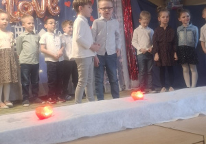 Dzieci podczas występów