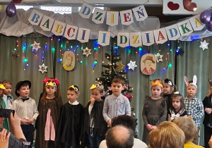 Dzieci podczas występów