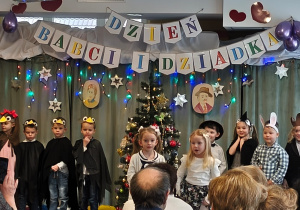 Dzieci podczas występów